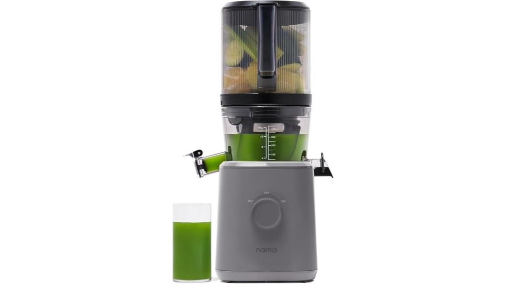 cold press juicer loading