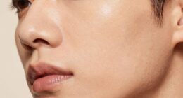 foundation color varies with lighting