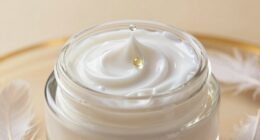 lipids enhance moisturizer hydration